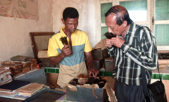 Venance Rama et Fleuron Nany © Cirad - Michel Grisoni