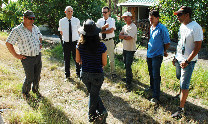 Caroline Gloanec presents the project biphyto to the Ecophyto parliamentary delegation 