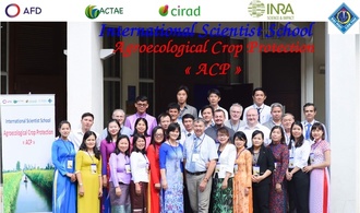 Group photo at the International Scientist School in Can Tho, Vietnam, Mar 2018 © Philippe Cao Van (Cirad)